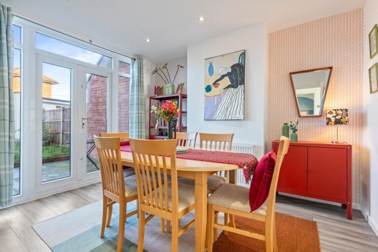 4b48f444 d601 4932 b1f8 7acb1a429ba5 768x512