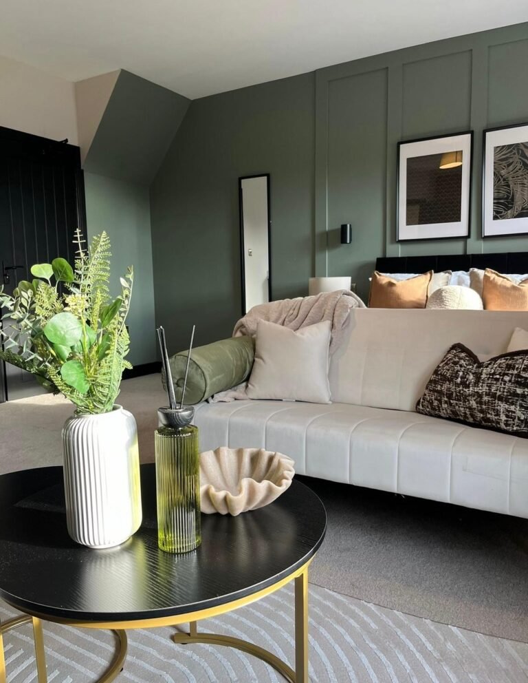 WhatsApp Image 2026 01 15 at 13.50.34 2 768x992