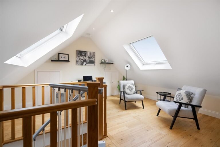 woodcote house chill 768x512